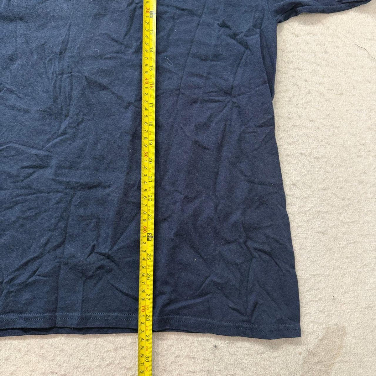 Vintage Y2K 2000's Gildan Navy Graphic Tee