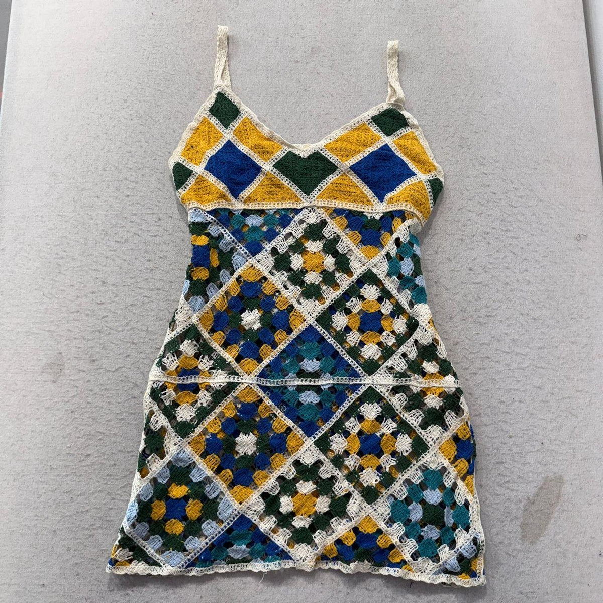 Vintage Y2K 2000's Women's Multicolor Boxy Crochet Halter Top