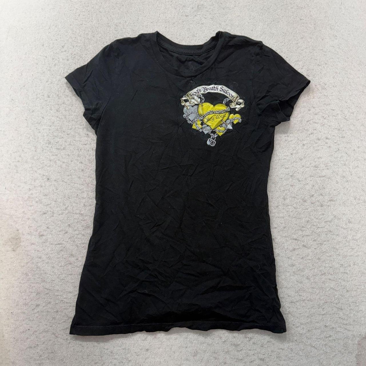 Vintage Y2K 2000's Women's Black Grunge Graphic Tee