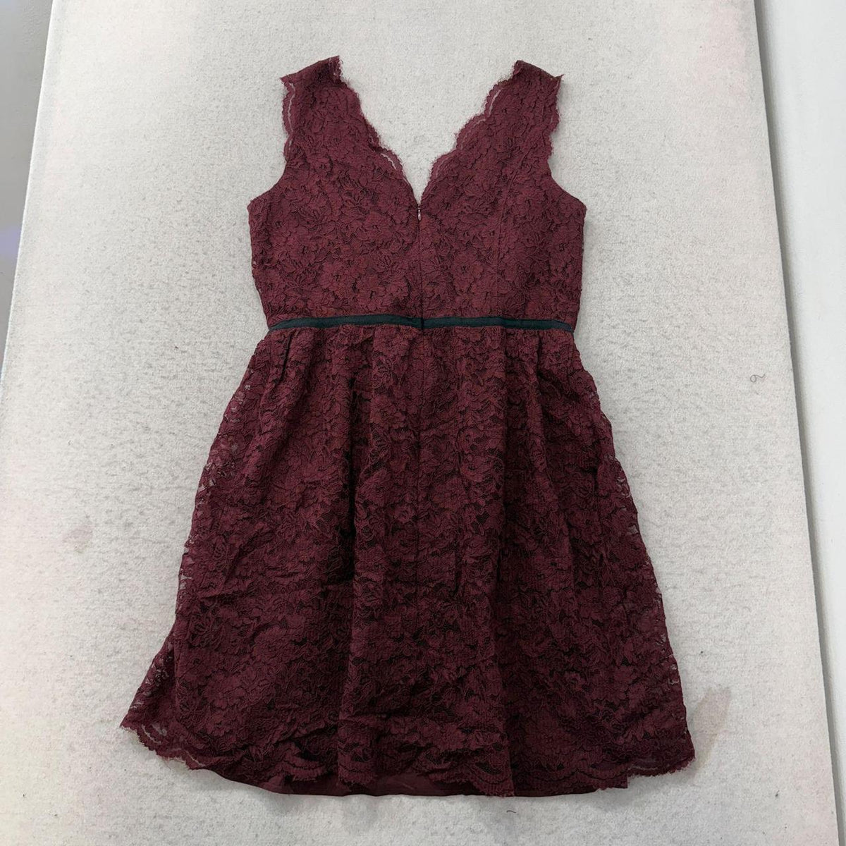 Vintage Y2K 2000's Women's Loft Burgundy Lace Dress