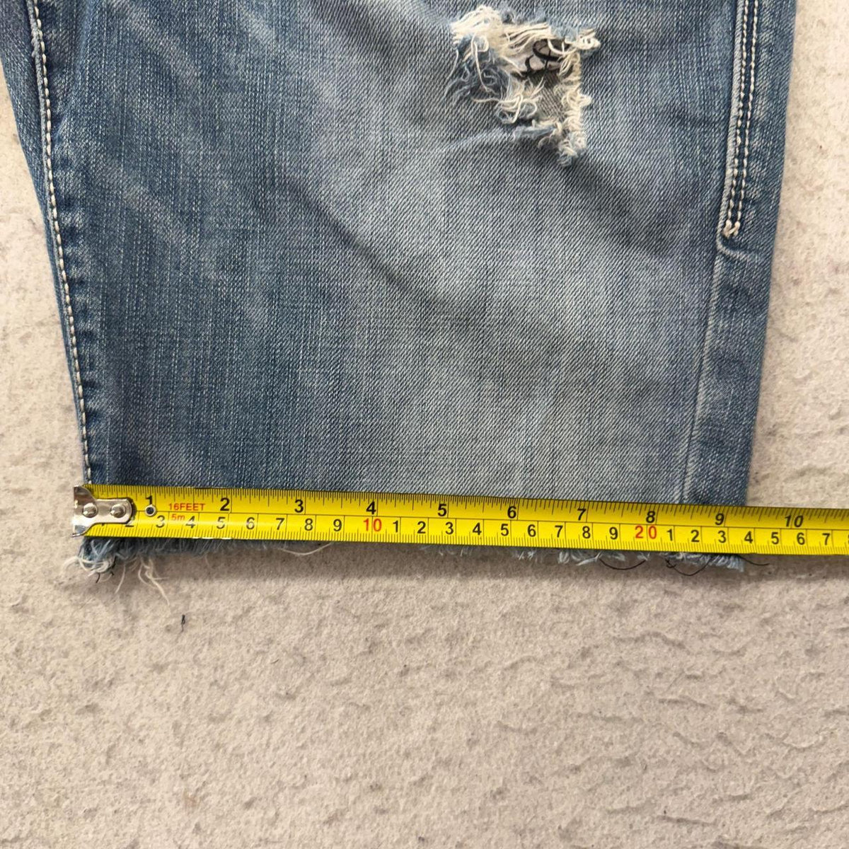 Vintage Y2K 2000's Rock & Republic Distressed Faded Denim Shorts