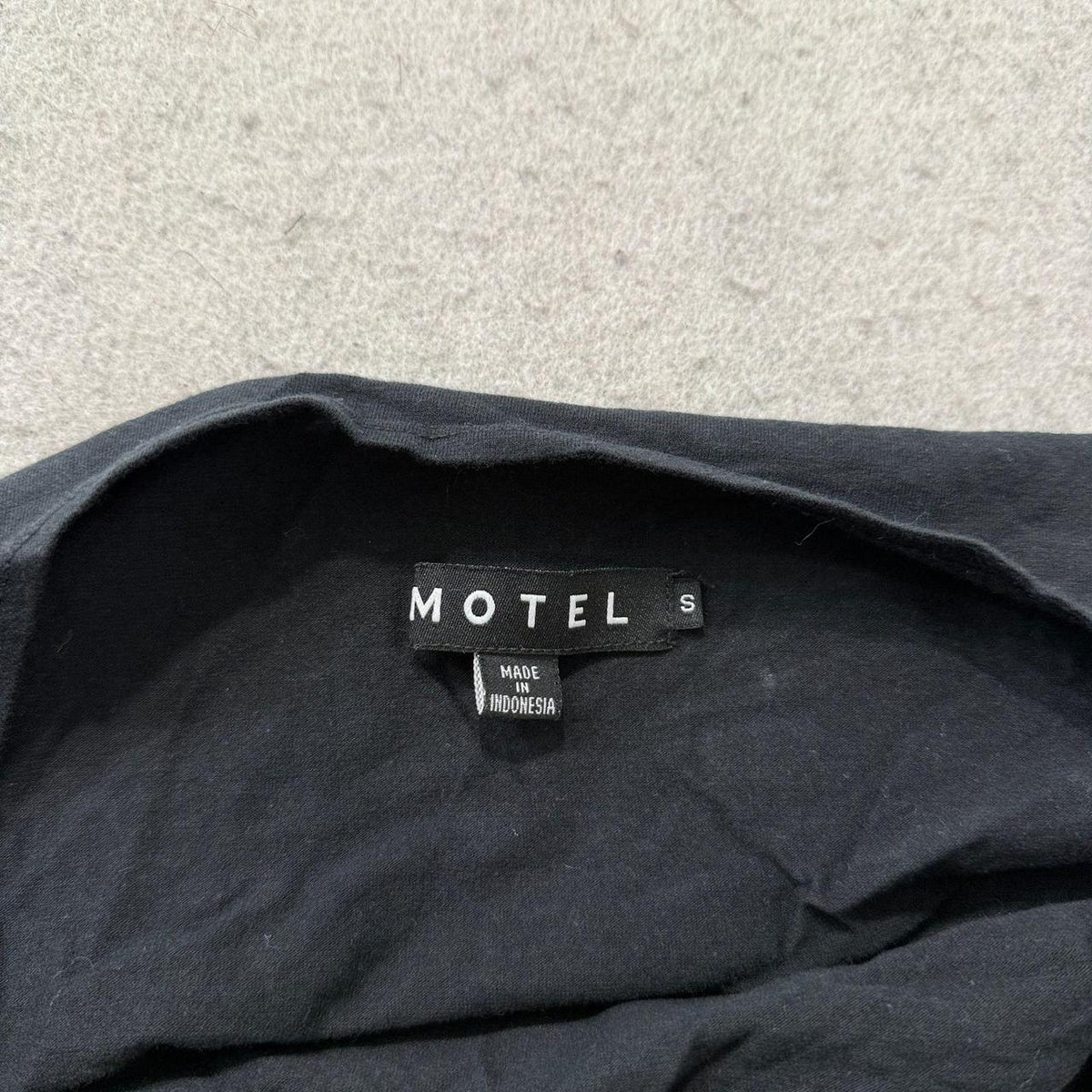 Vintage Y2K 2000's Women's Motel Black Fitted Wrap Top