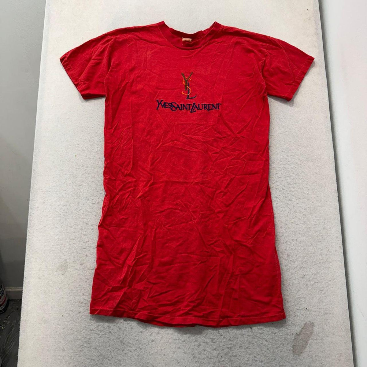 Vintage Y2K 2000's Women's YSL Red Graphic Tee
