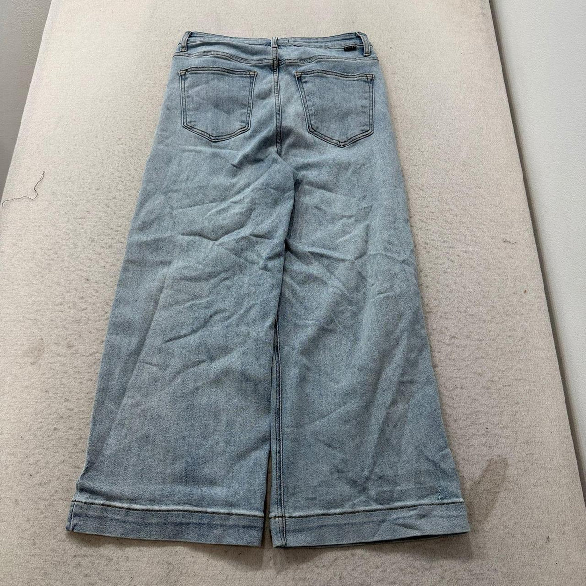 Vintage Y2K 2000's Women's RISEN Faded Wide Leg Jeans