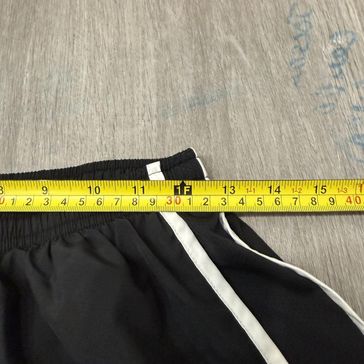 Vintage Y2K 2000's Women's Nike Black Running Shorts