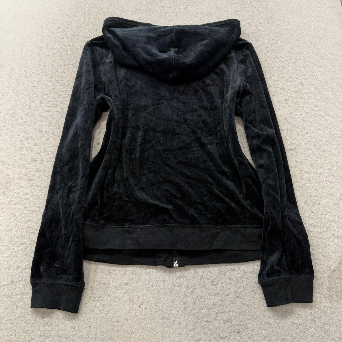 Vintage Y2K 2000's Women's Juicy Couture Black Velvet Boxy Zip Up Hoodie