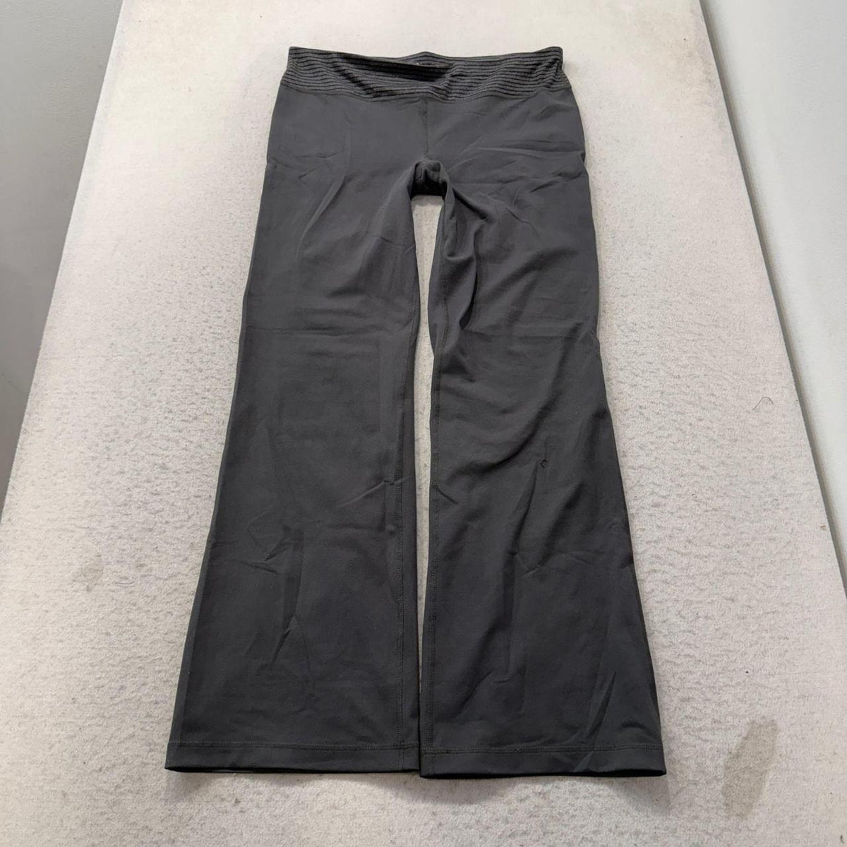 Vintage Y2K 2000's Women's Charcoal Grey Flare Athletic Pants