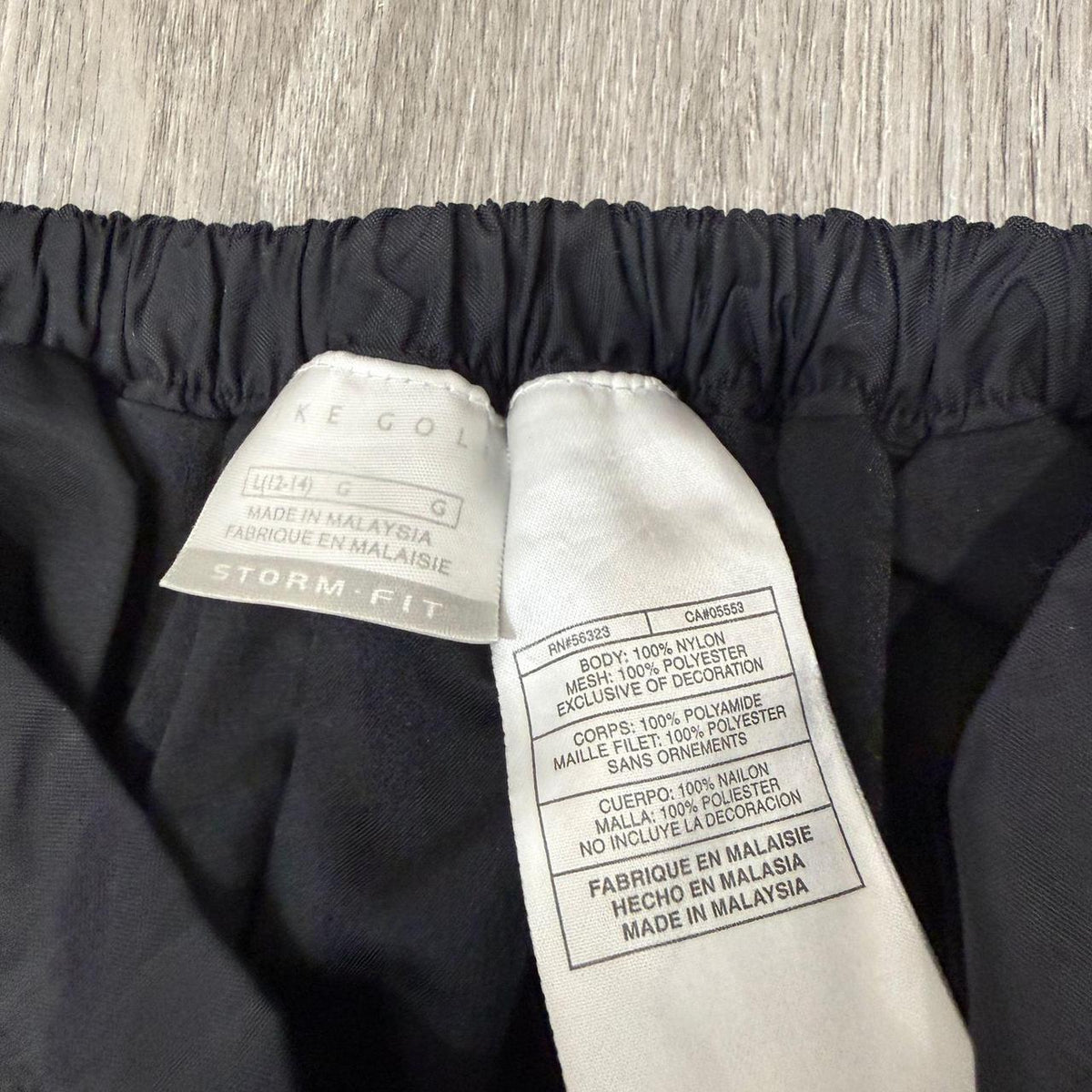 Vintage Y2K 2000's Regatta Black Baggy Insulated Nylon Pants