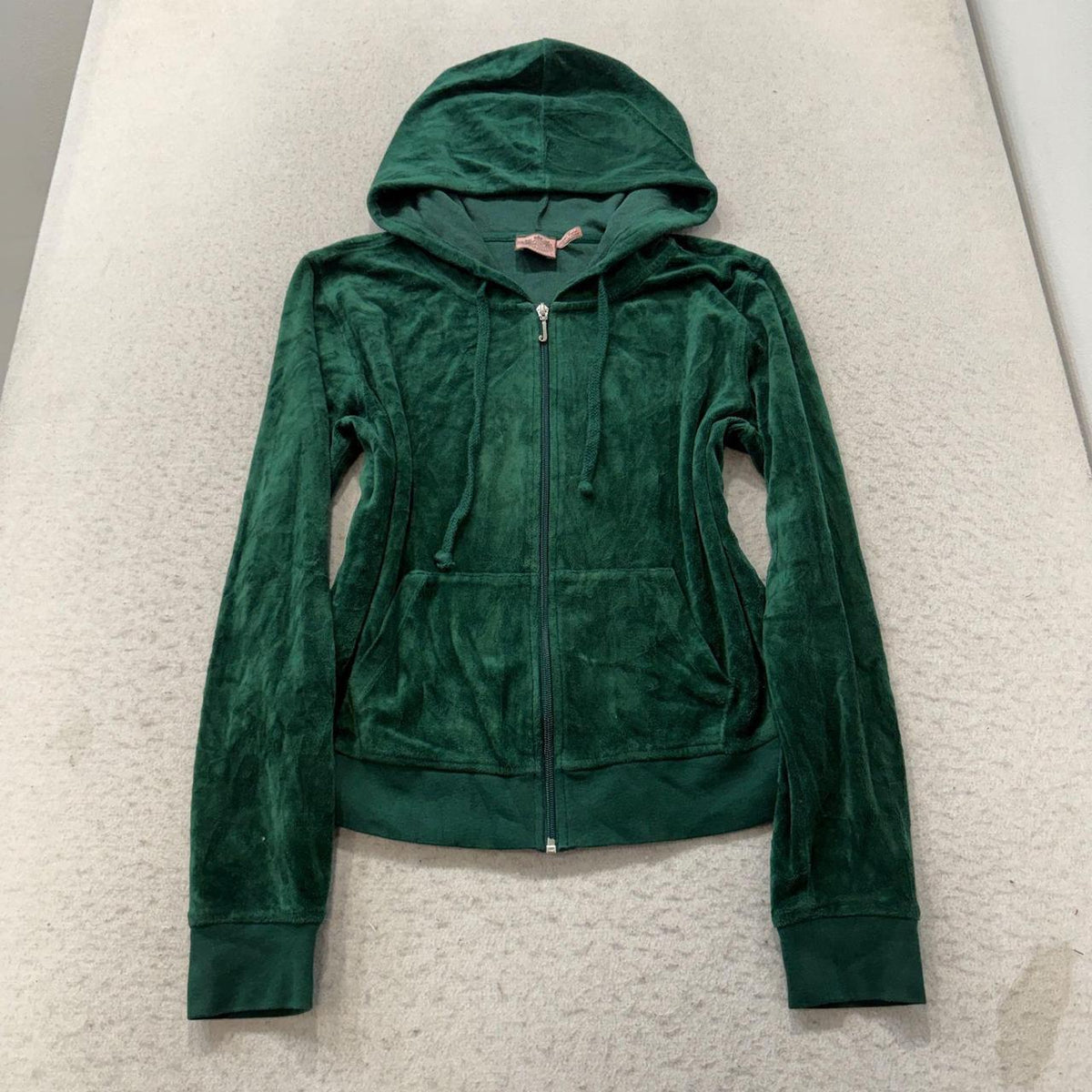 Vintage Y2K 2000's Women's Juicy Couture Forest Green Boxy Velour Zip Up Hoodie