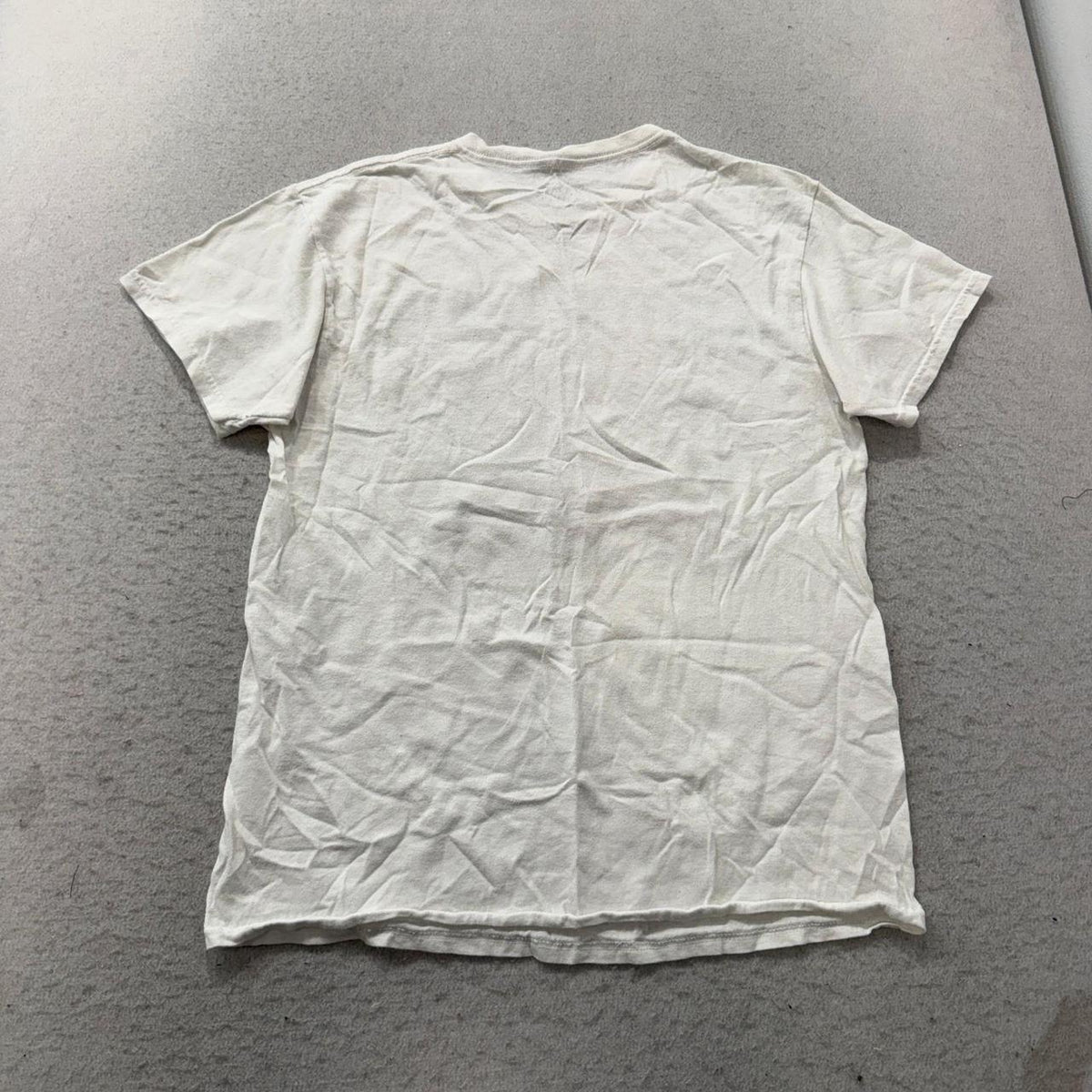Vintage Y2K 2000's Women's Boxy Faded White Graphic Tee