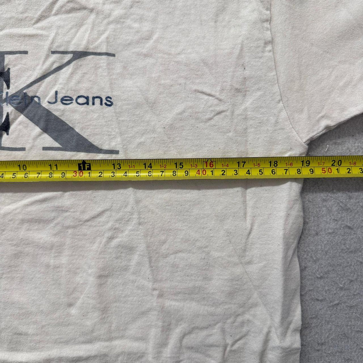 Vintage Y2K 2000's Calvin Klein Cream Graphic Tee