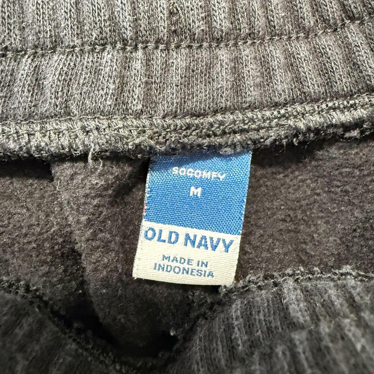 Vintage Y2K 2000's Old Navy Black Baggy Cargo Pants