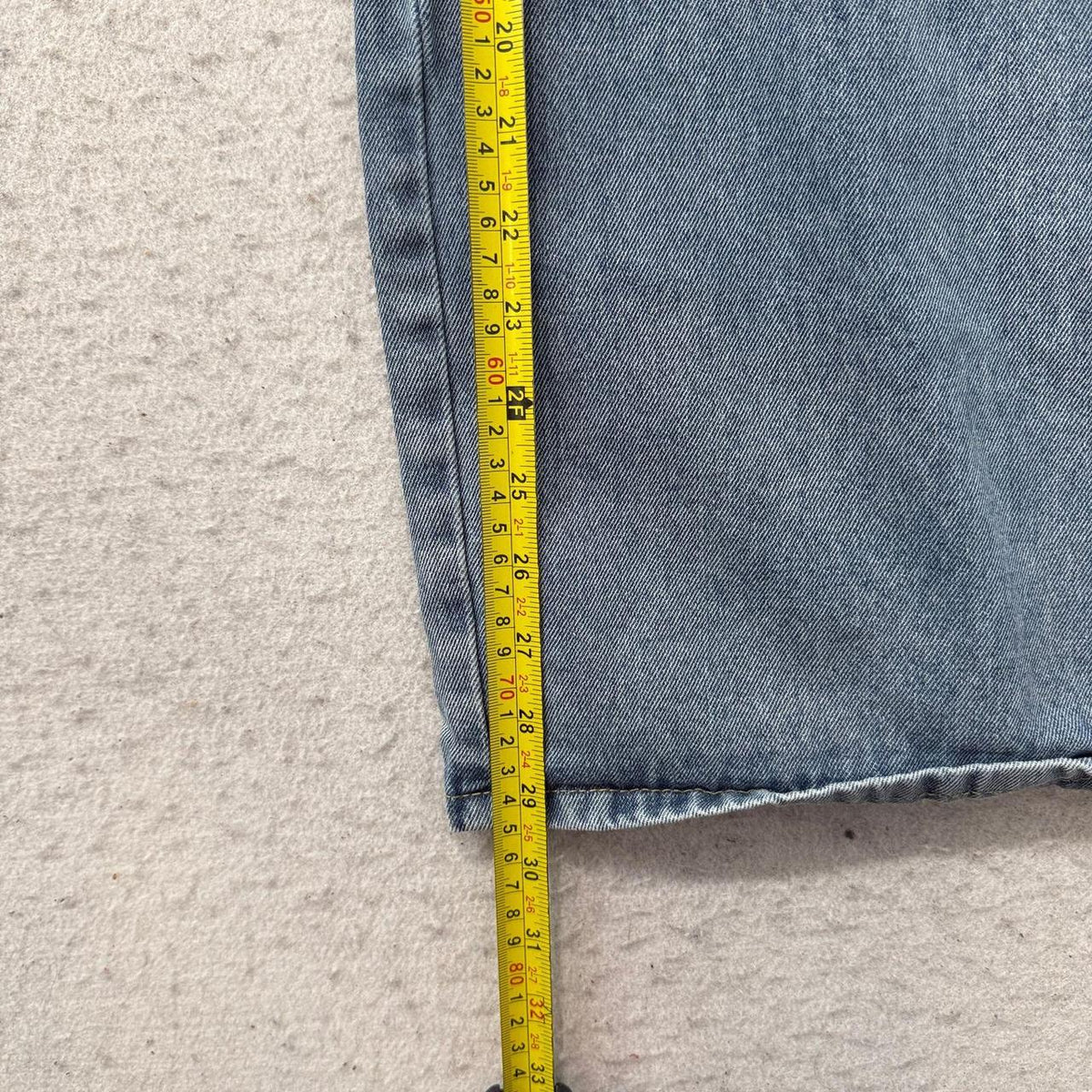 Vintage Y2K 2000's Women's Faded Baggy Cargo Jeans