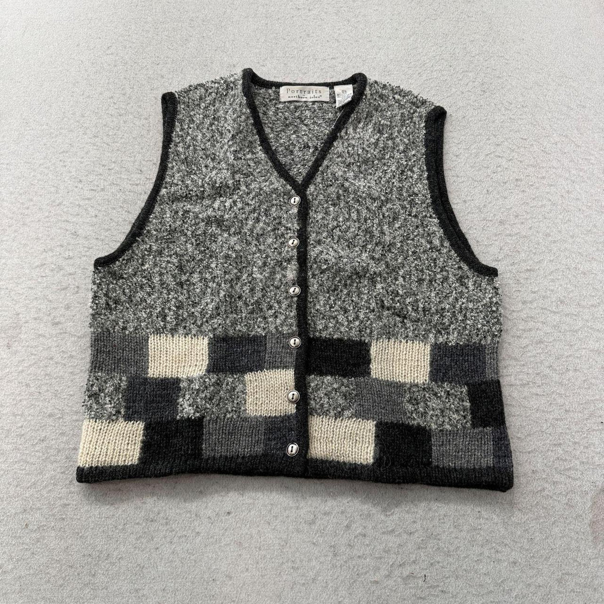 Vintage 90s Women's Grey Wool Blend Knit Vest