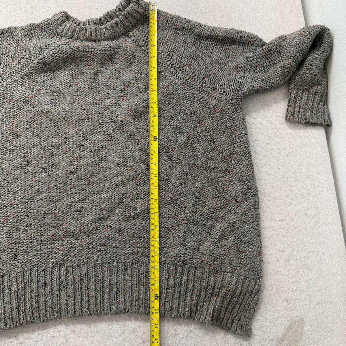 Vintage Y2K 2000's Mossimo Grey Oversized Knit Sweater