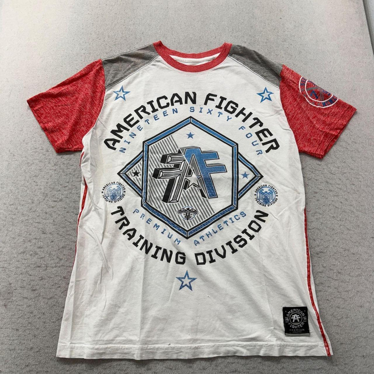 Vintage Y2K 2000's American Fighter Cream Graphic Raglan Tee