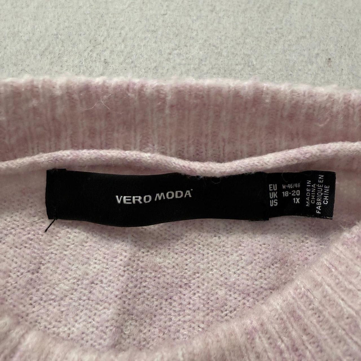 Vintage Y2K 2000's Women's Vero Moda Pink Brown Boxy Colorblock Knit Sweater