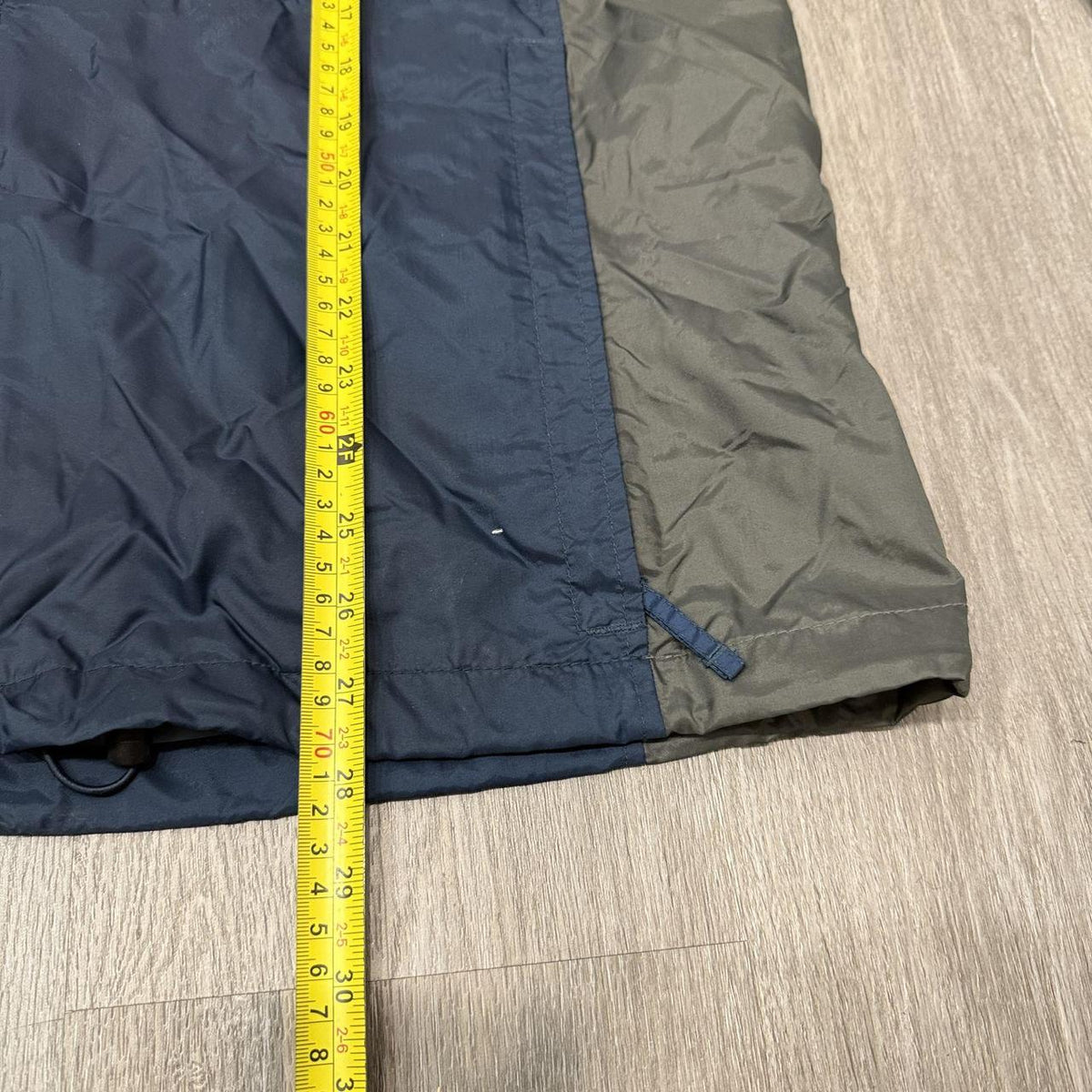 Vintage Y2K 2000's Columbia Navy Oversized Insulated Winter Jacket