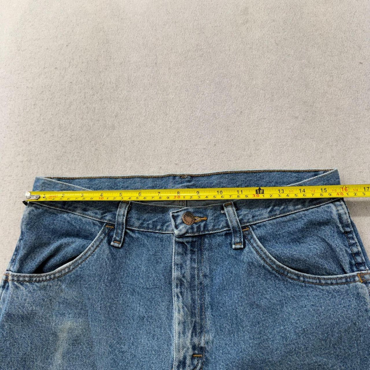 Vintage 90s Faded Distressed Grunge Jeans