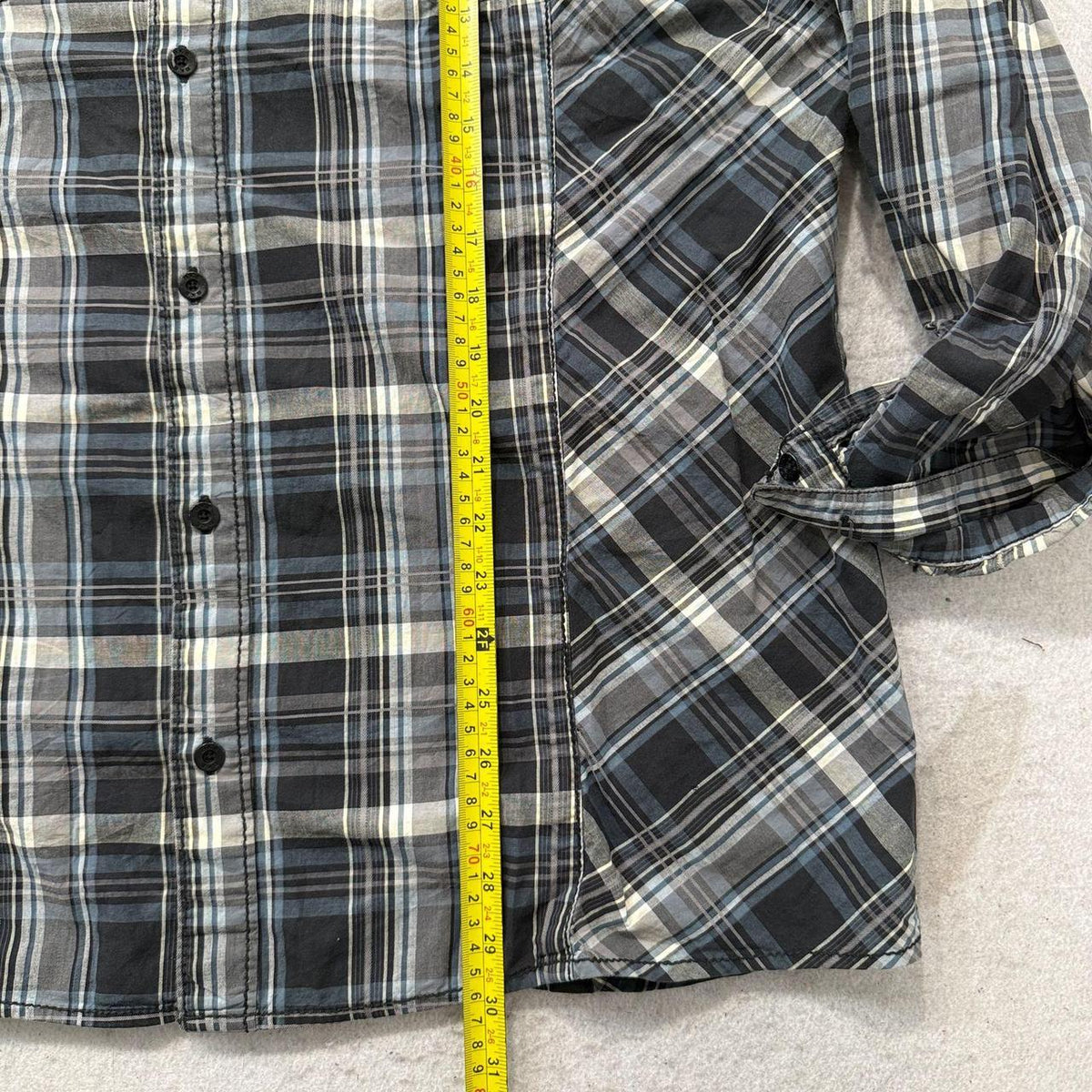 Vintage Y2K 2000's BKE Women's Black Plaid Grunge Button-Up Shirt