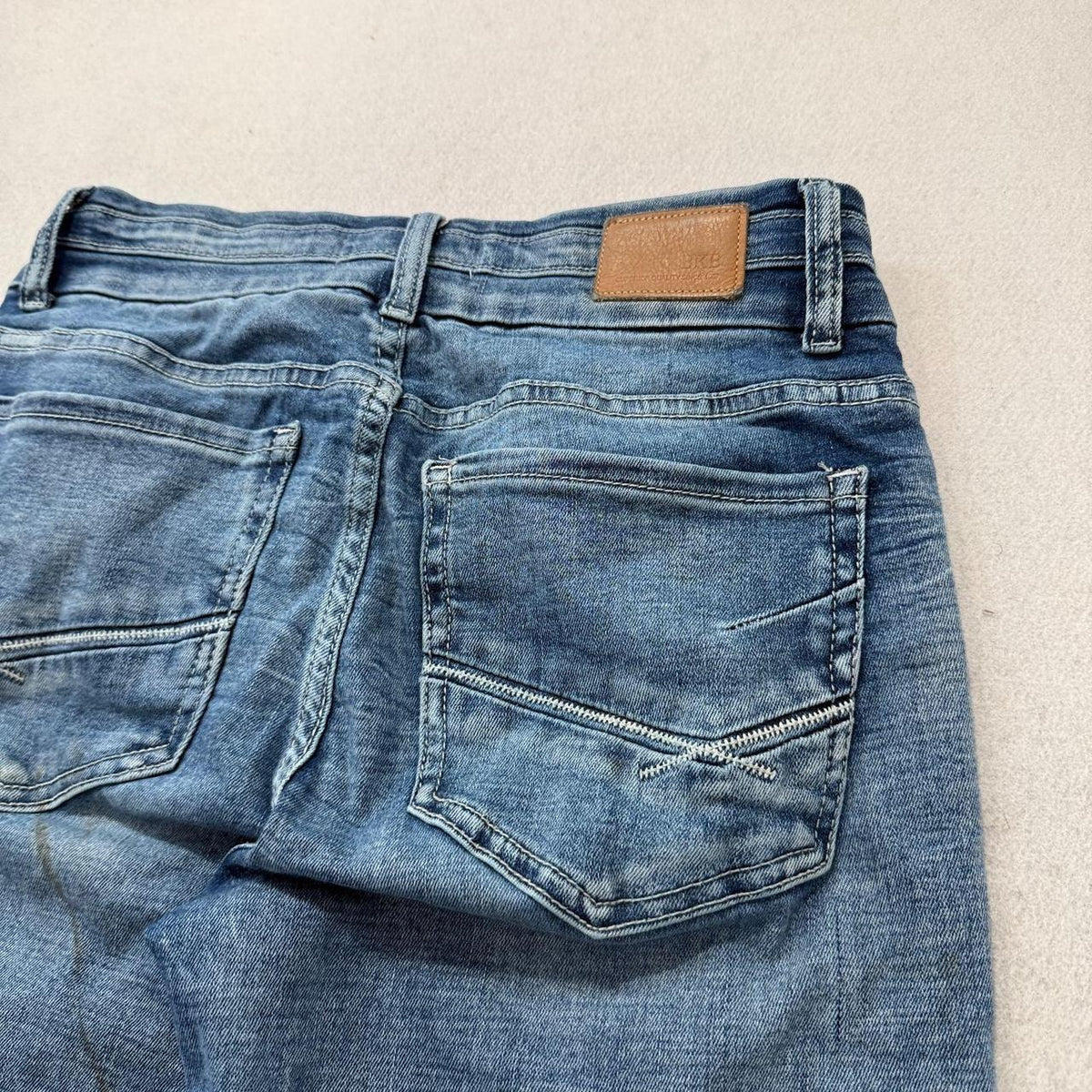 Vintage Y2K 2000's Women's BKE Faded Bootcut Jeans