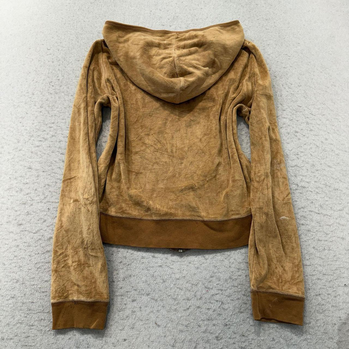 Vintage Y2K 2000's Women's Camel Boxy Faded Velour Zip Up Hoodie