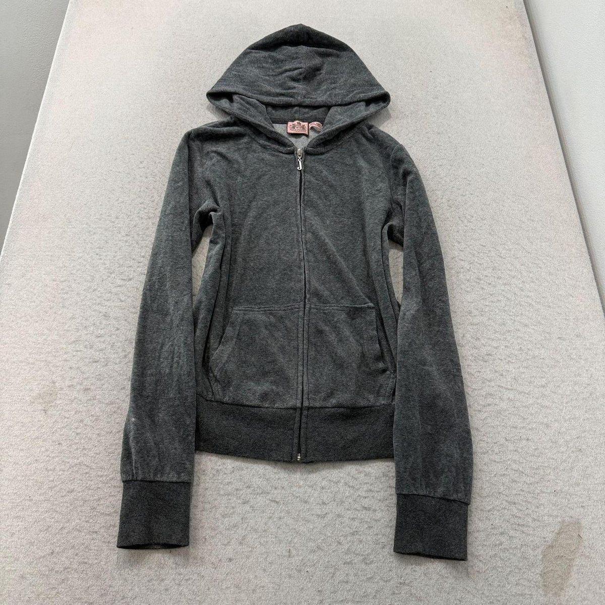 Vintage Y2K 2000's Women's Charcoal Grey Boxy Zip Up Hoodie