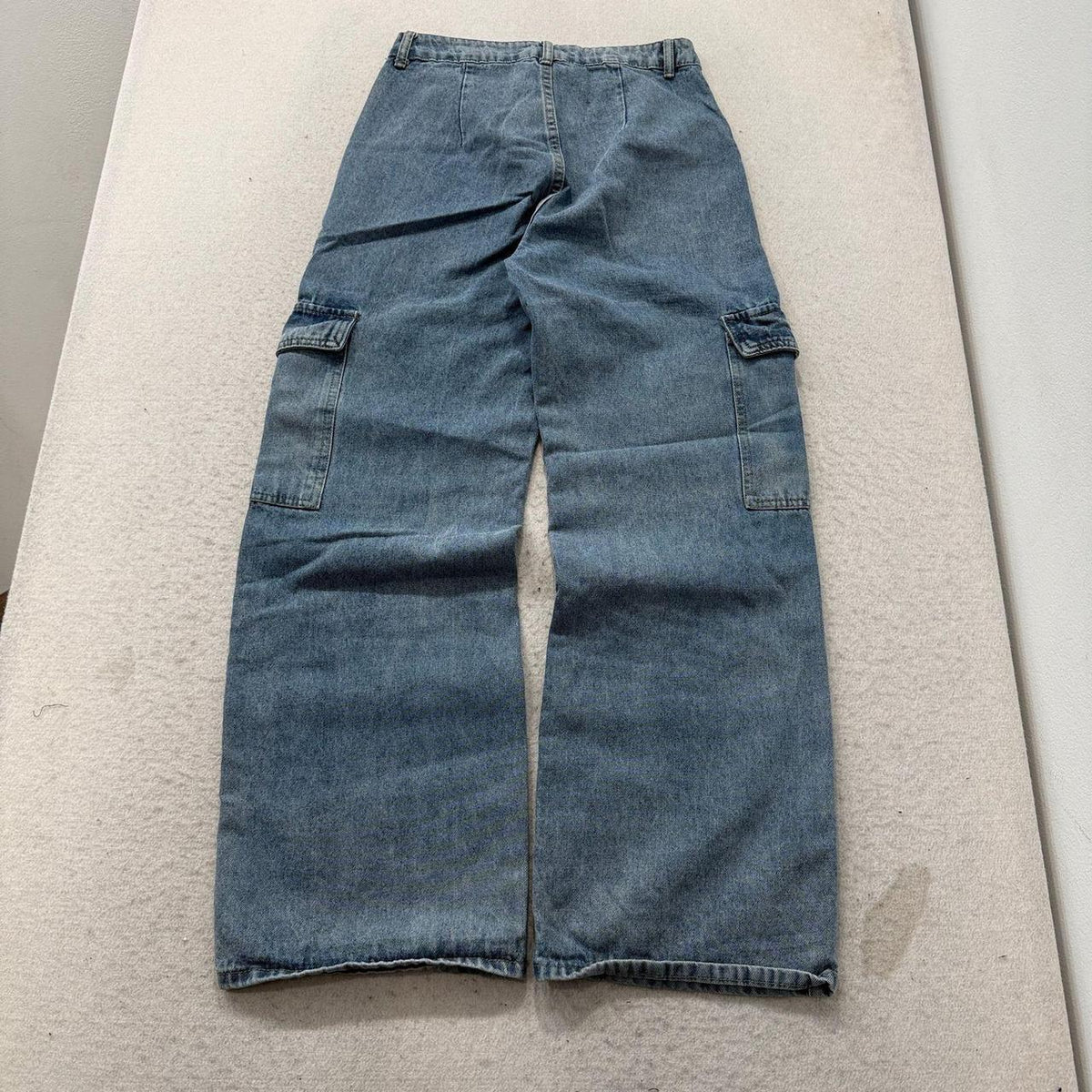 Vintage Y2K 2000's Women's Faded Baggy Cargo Jeans