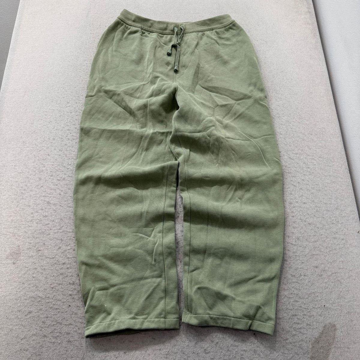 Vintage Y2K 2000's Women's St. John's Bay Sage Green Baggy Sweatpants