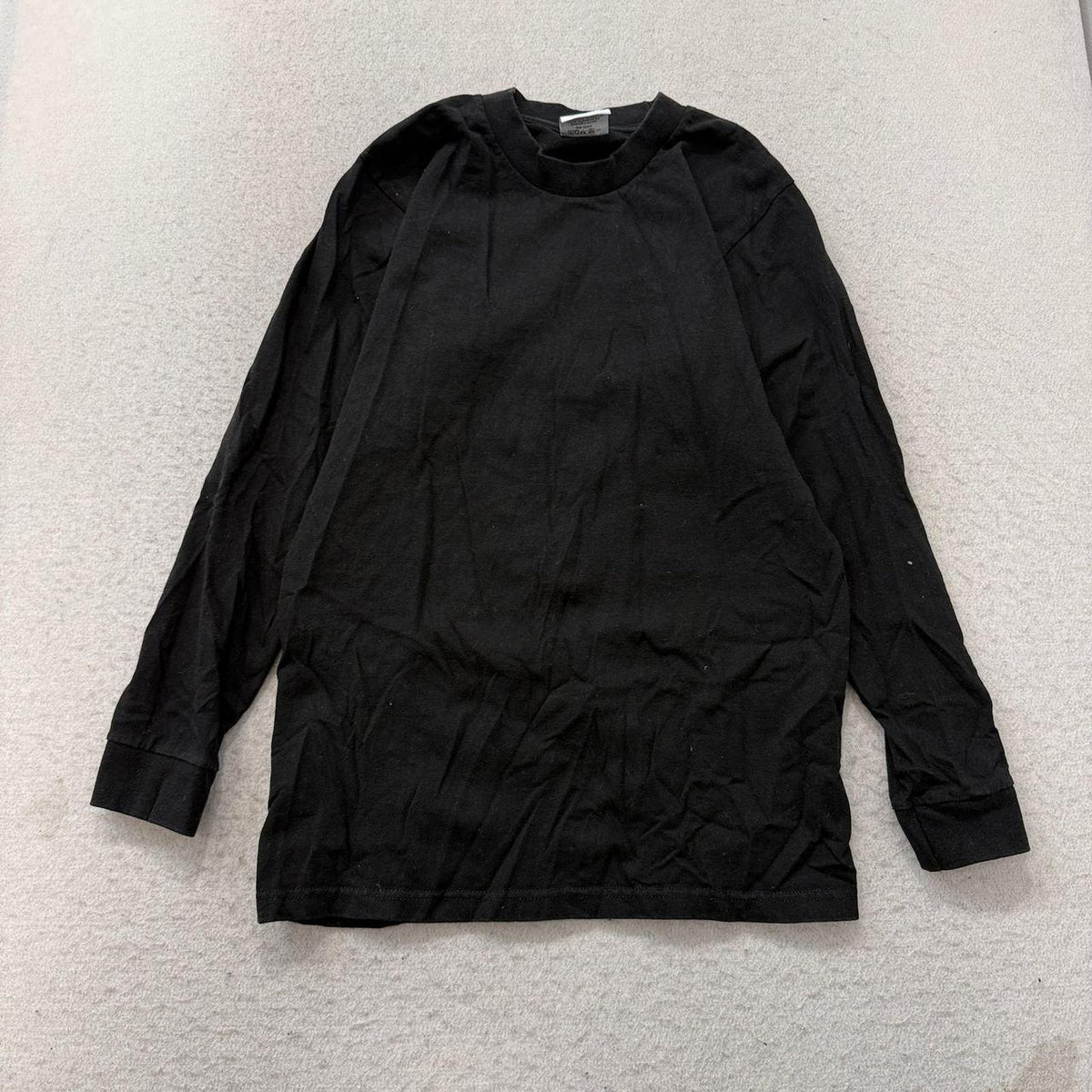 Vintage Y2K 2000's Pro Club Black Boxy Blank Heavyweight Long-Sleeve Tee