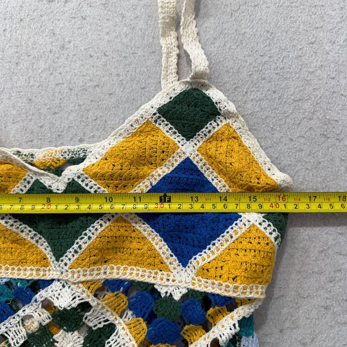 Vintage Y2K 2000's Women's Multicolor Boxy Crochet Halter Top