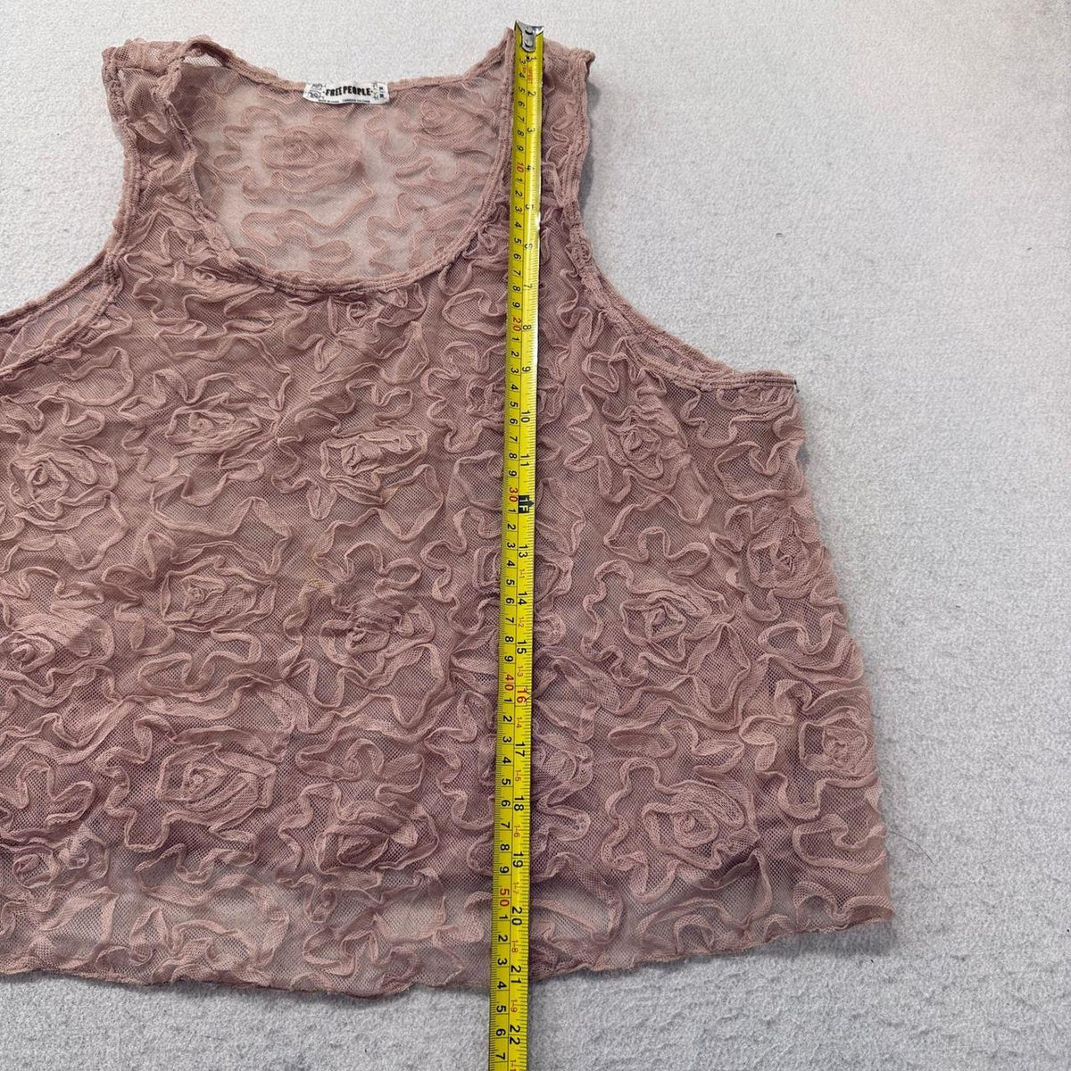 Vintage Y2K 2000's Women's Free People Taupe Boxy Textured Tank Top