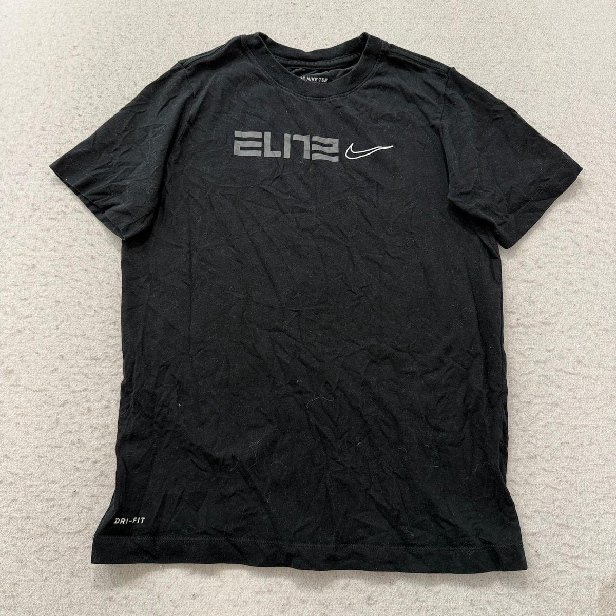 Vintage Y2K 2000's Nike Black Graphic Spellout Elite Tee