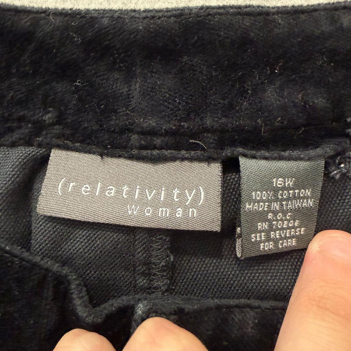 Vintage Y2K 2000's Women's Black Velvet Baggy Pants