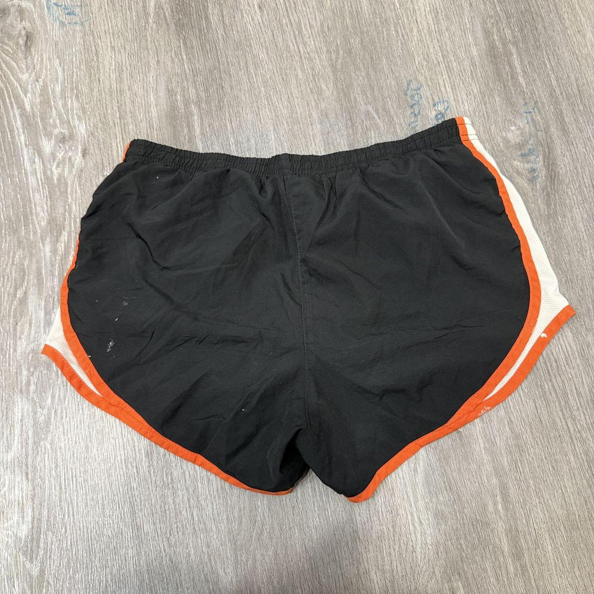 Vintage Y2K 2000's Nike Women's Black Baggy Athletic Shorts