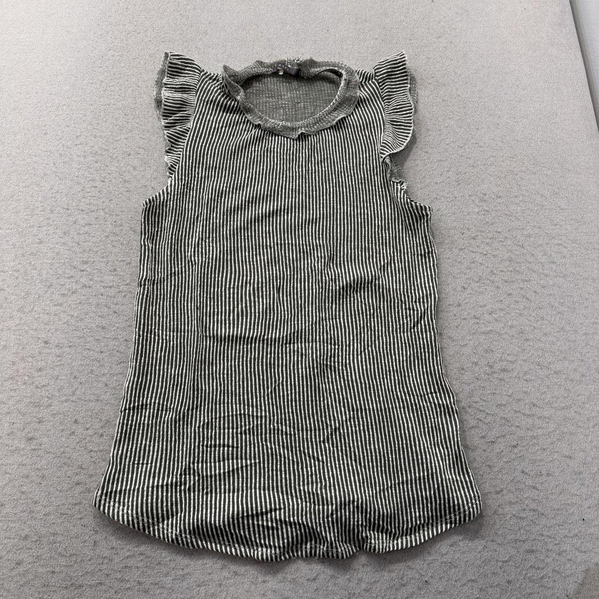 Vintage Y2K 2000's Women's BKE Black White Striped Ribbed Tank Top