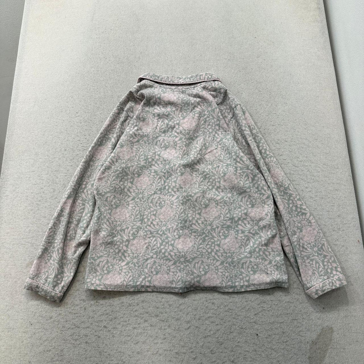 Vintage Y2K 2000's Women's Aria Pink Damask Boxy Button-Up Shirt