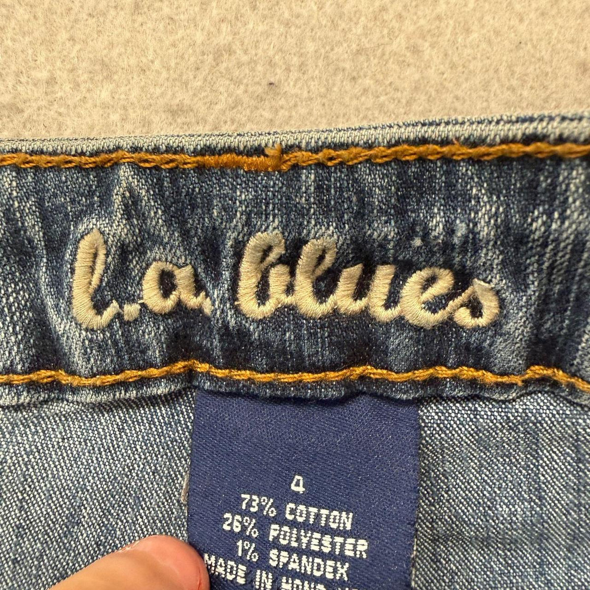 Vintage Y2K 2000's Levi's Faded Open Leg Jeans