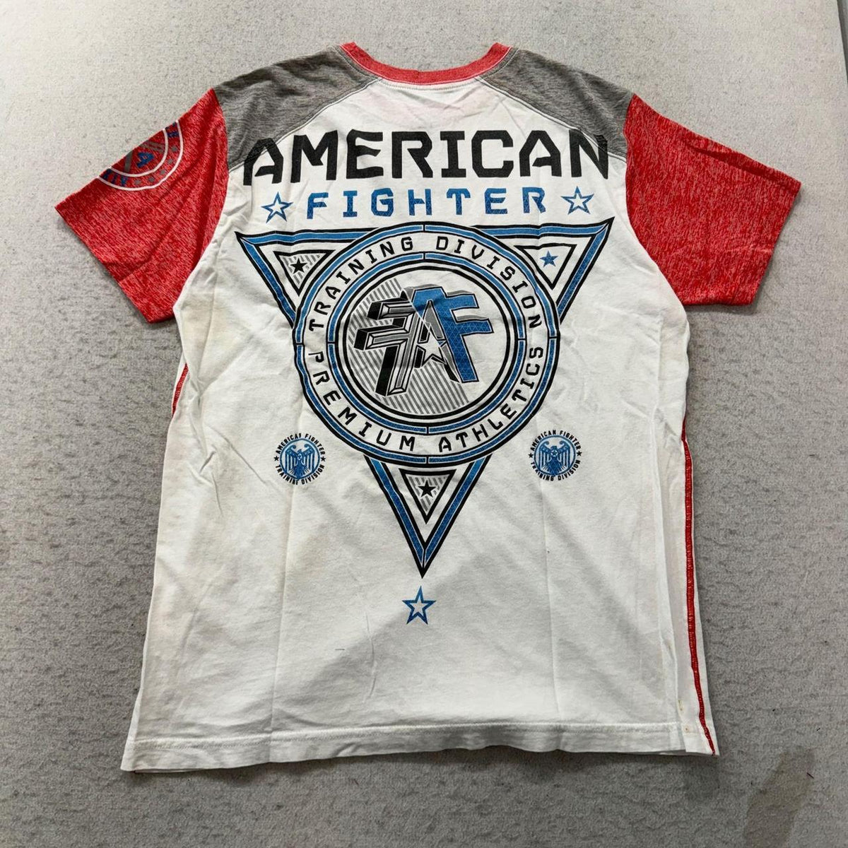 Vintage Y2K 2000's American Fighter Cream Graphic Raglan Tee
