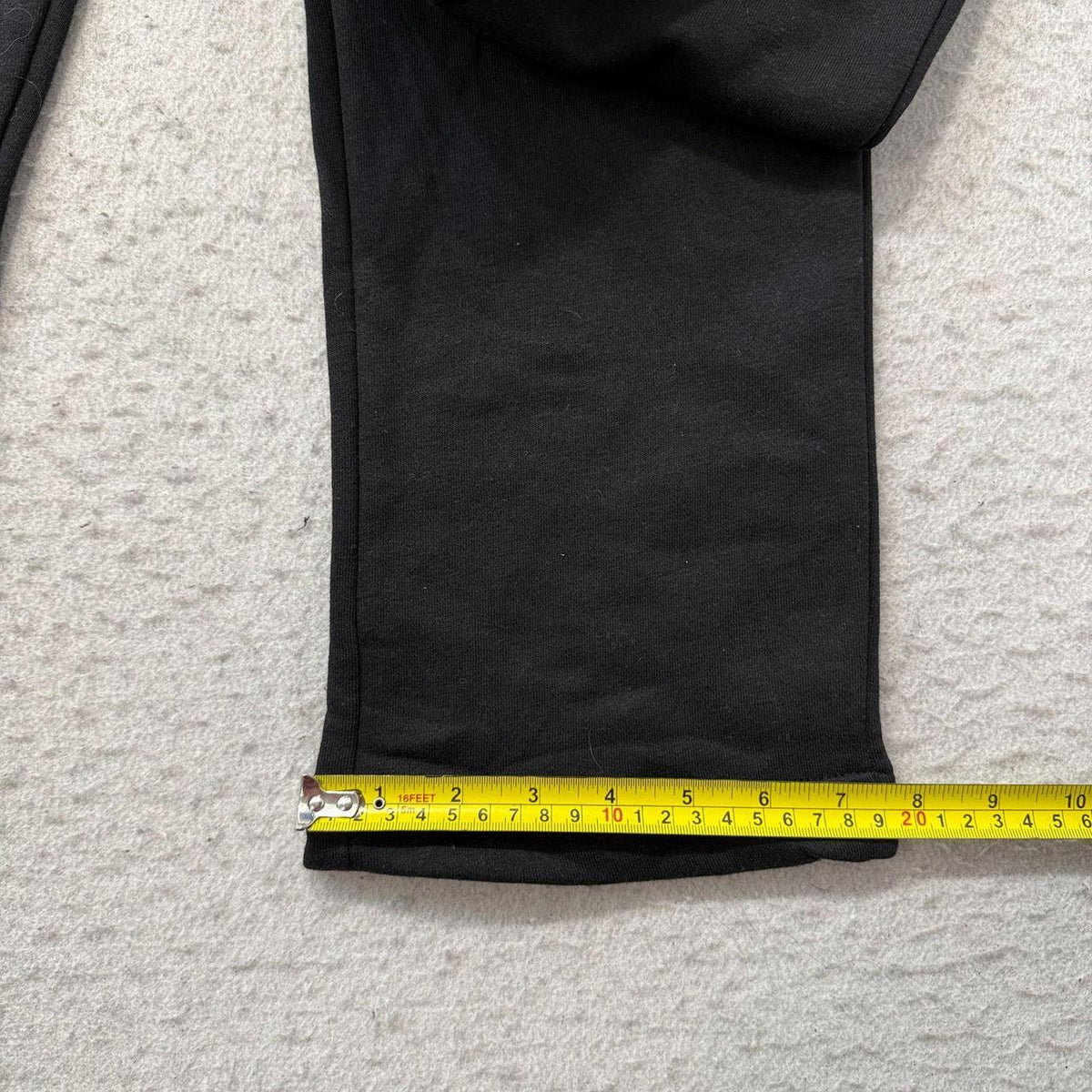 Vintage Y2K 2000's Black Baggy Graphic Tiger Sweatpants