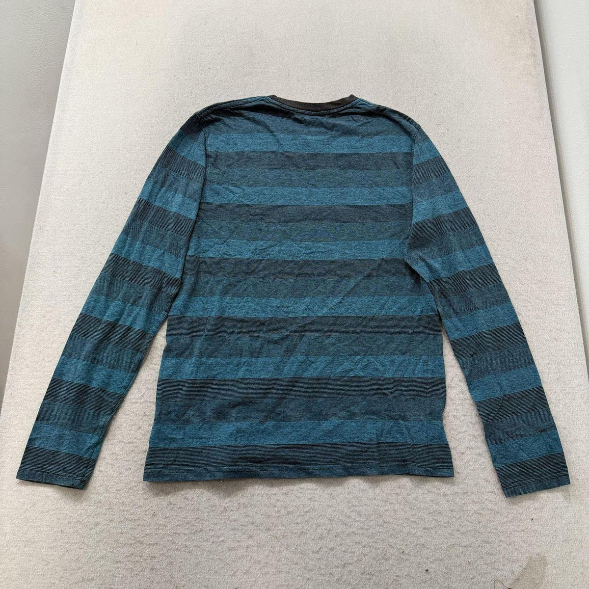 Vintage Y2K 2000's Zoo York Teal Striped Grunge Long Sleeve Tee