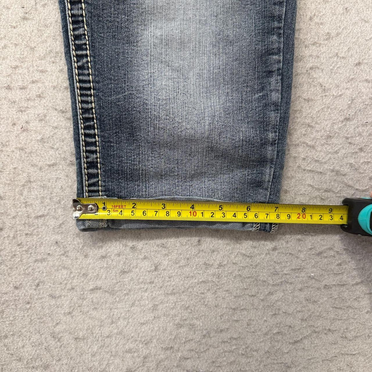 Vintage Y2K 2000's Maurices Faded Open Leg Capri Jeans
