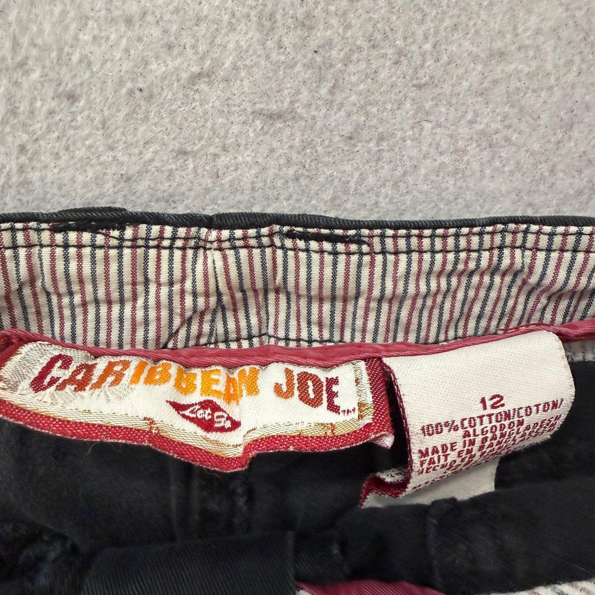 Vintage Y2K 2000's Women's Baggy Black Cargo Pants