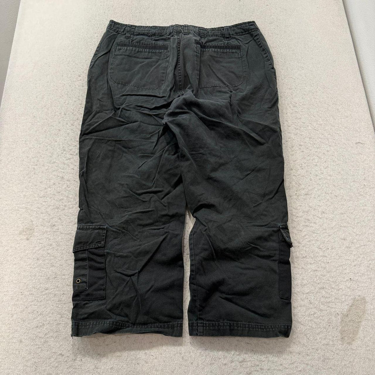 Vintage Y2K 2000's Women's Baggy Black Cargo Pants