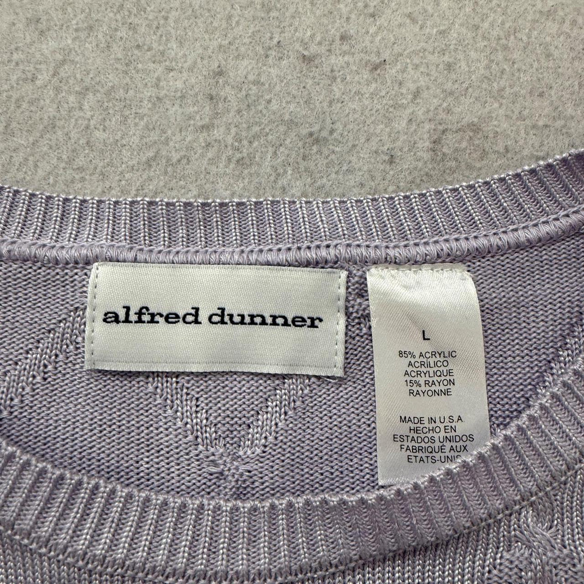 Vintage Y2K 2000's Women's Alfred Dunner Lavender Boxy Quilted Tee