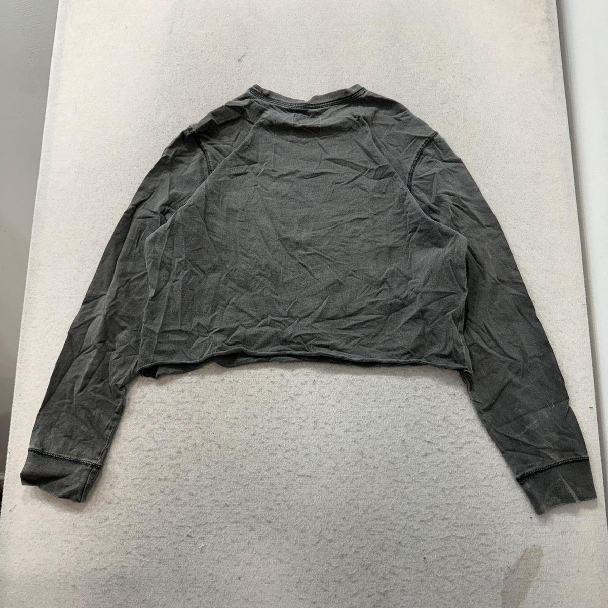 Vintage Y2K 2000's Charcoal Grey Blank Long Sleeve Pocket Tee