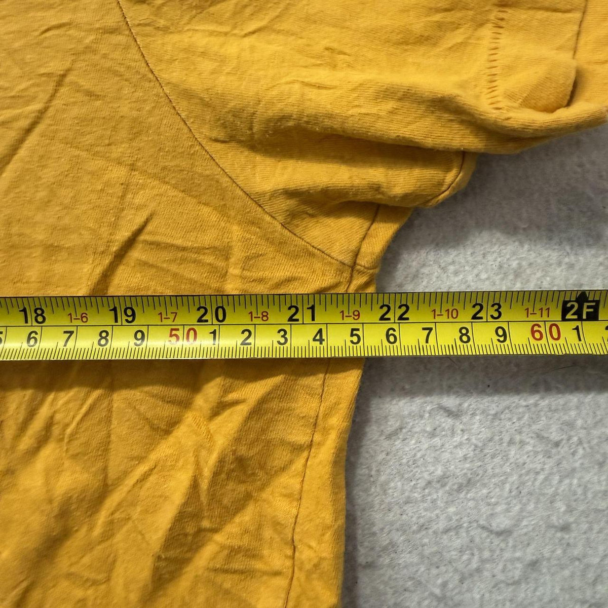 Vintage Y2K 2000's Aeropostale Mustard Yellow Graphic Tee