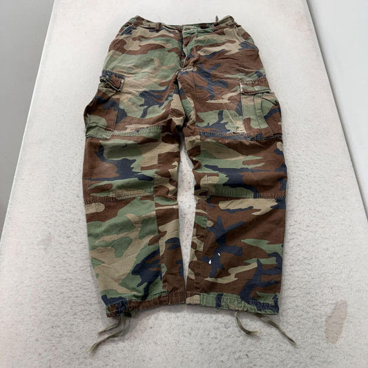 Vintage Y2K 2000's Baggy Camo Cargo Pants