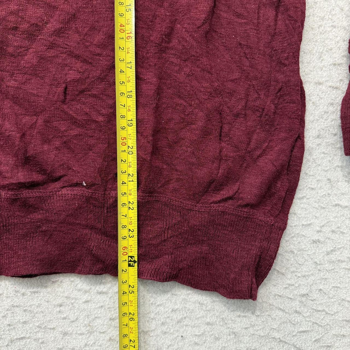 Vintage Y2K 2000's Women's American Eagle Burgundy Boxy V-Neck Sweater