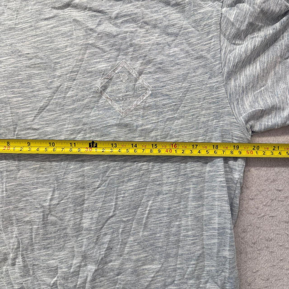 Vintage Y2K 2000's Vince Grey Boxy Blank Crew Neck Tee